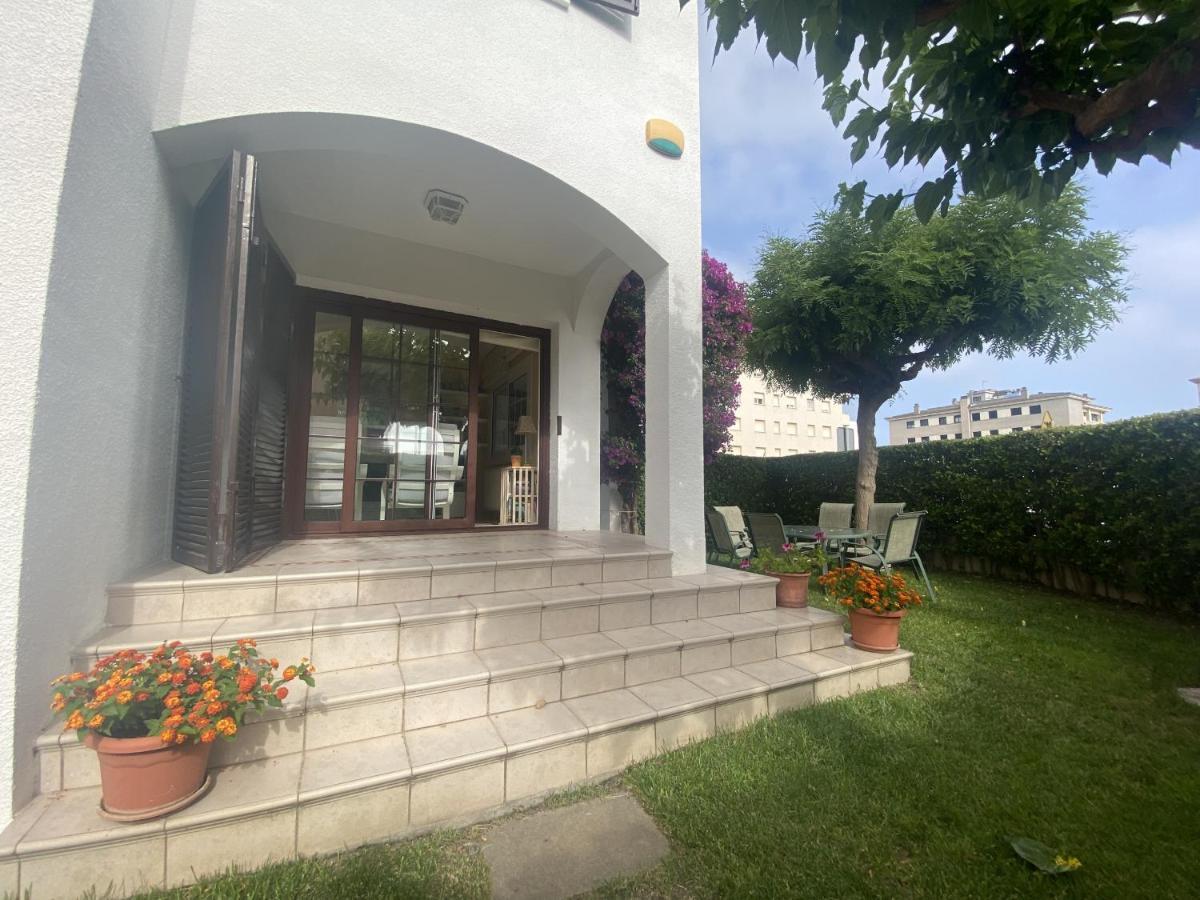 R17 Casa Merce Rodoreda Калафел Екстериор снимка