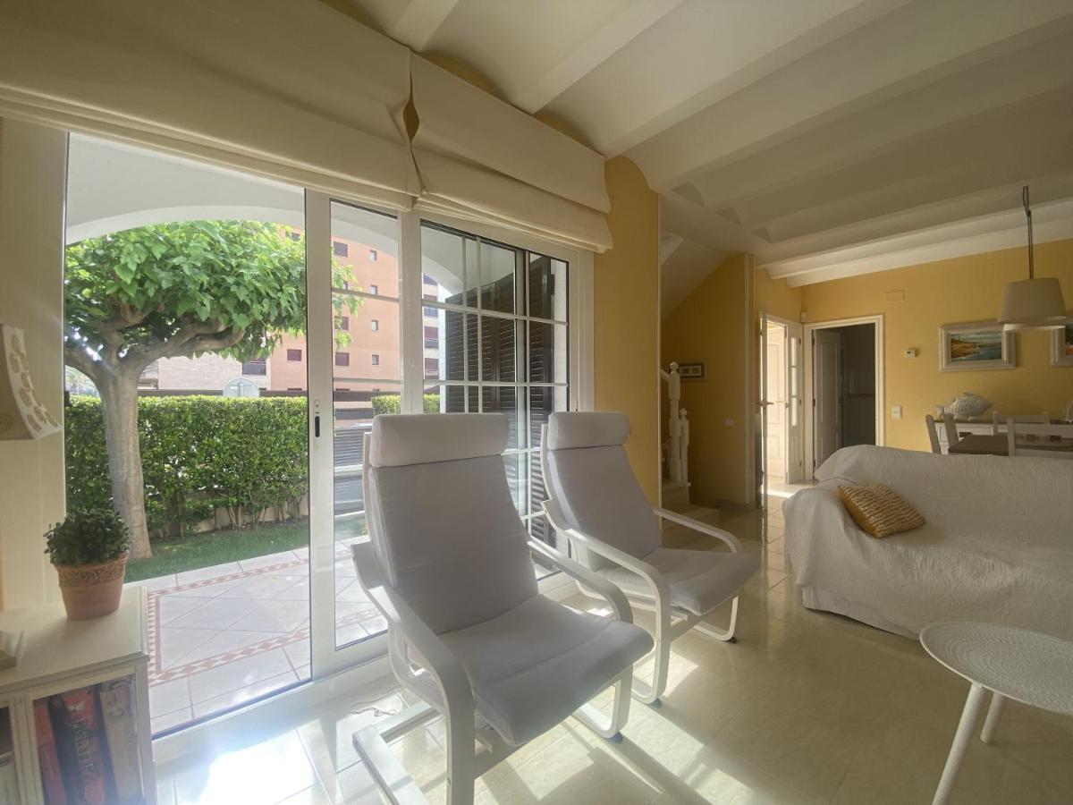 R17 Casa Merce Rodoreda Калафел Екстериор снимка