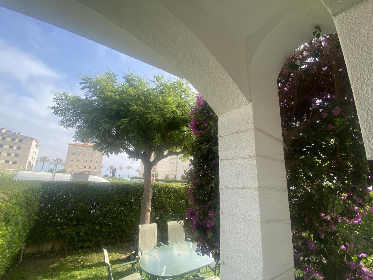 R17 Casa Merce Rodoreda Калафел Екстериор снимка