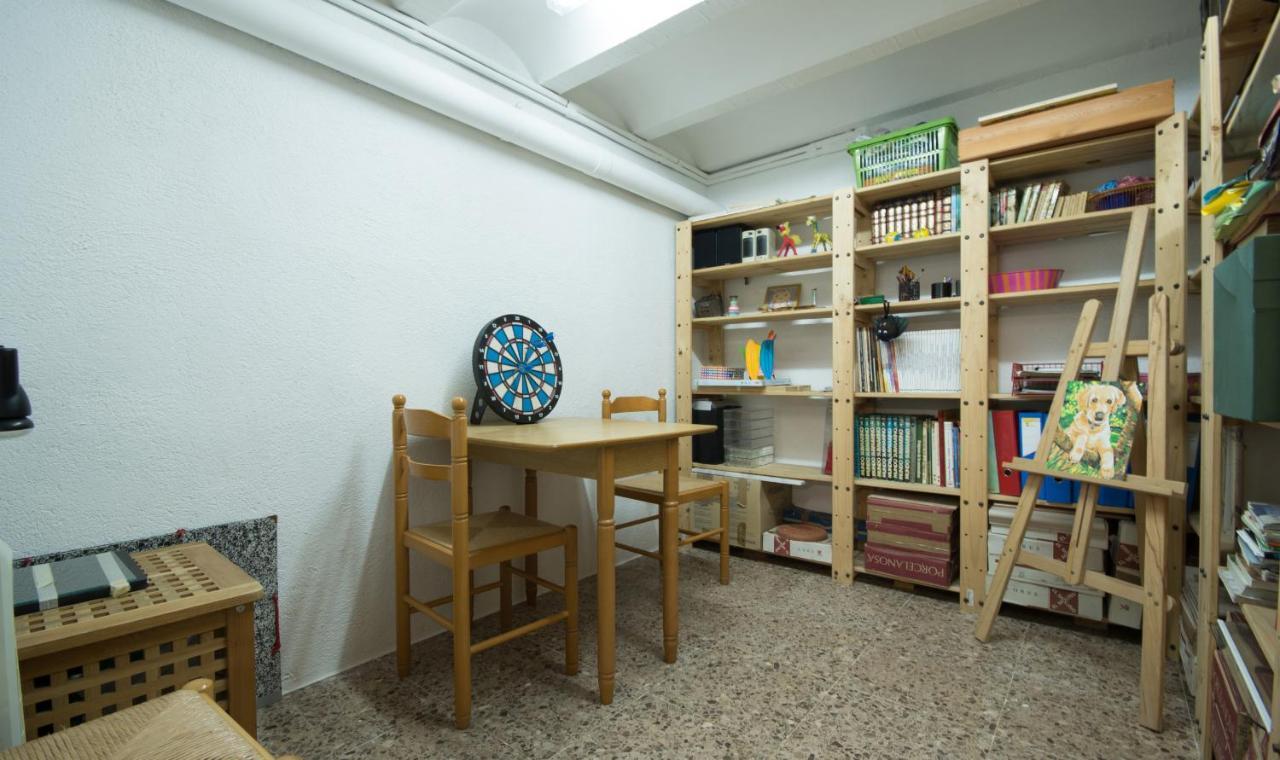 R17 Casa Merce Rodoreda Калафел Екстериор снимка