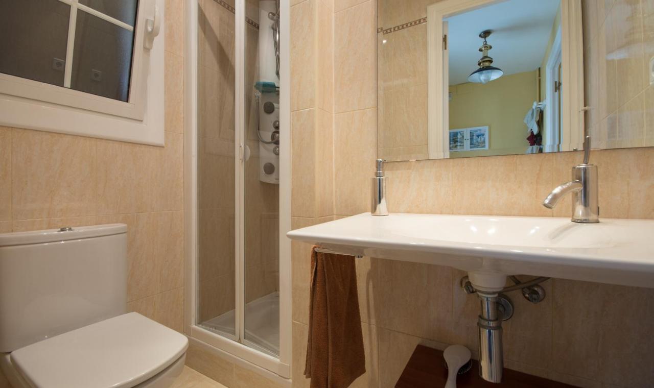 R17 Casa Merce Rodoreda Калафел Екстериор снимка